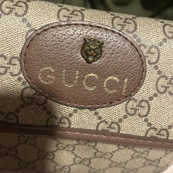 Gucci Beige and Brown Monogram Crossbody - Picture 1 of 10